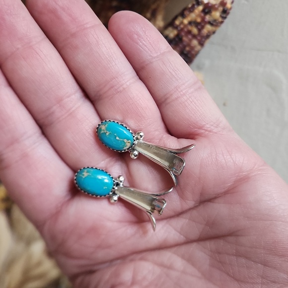 Gorgeous NWOT Native American Navajo Turquoise Squash Blossom Earrings π - Picture 9 of 12